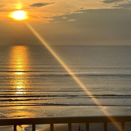 代托纳海滩Oceanfront Oasis公寓式酒店 外观 照片