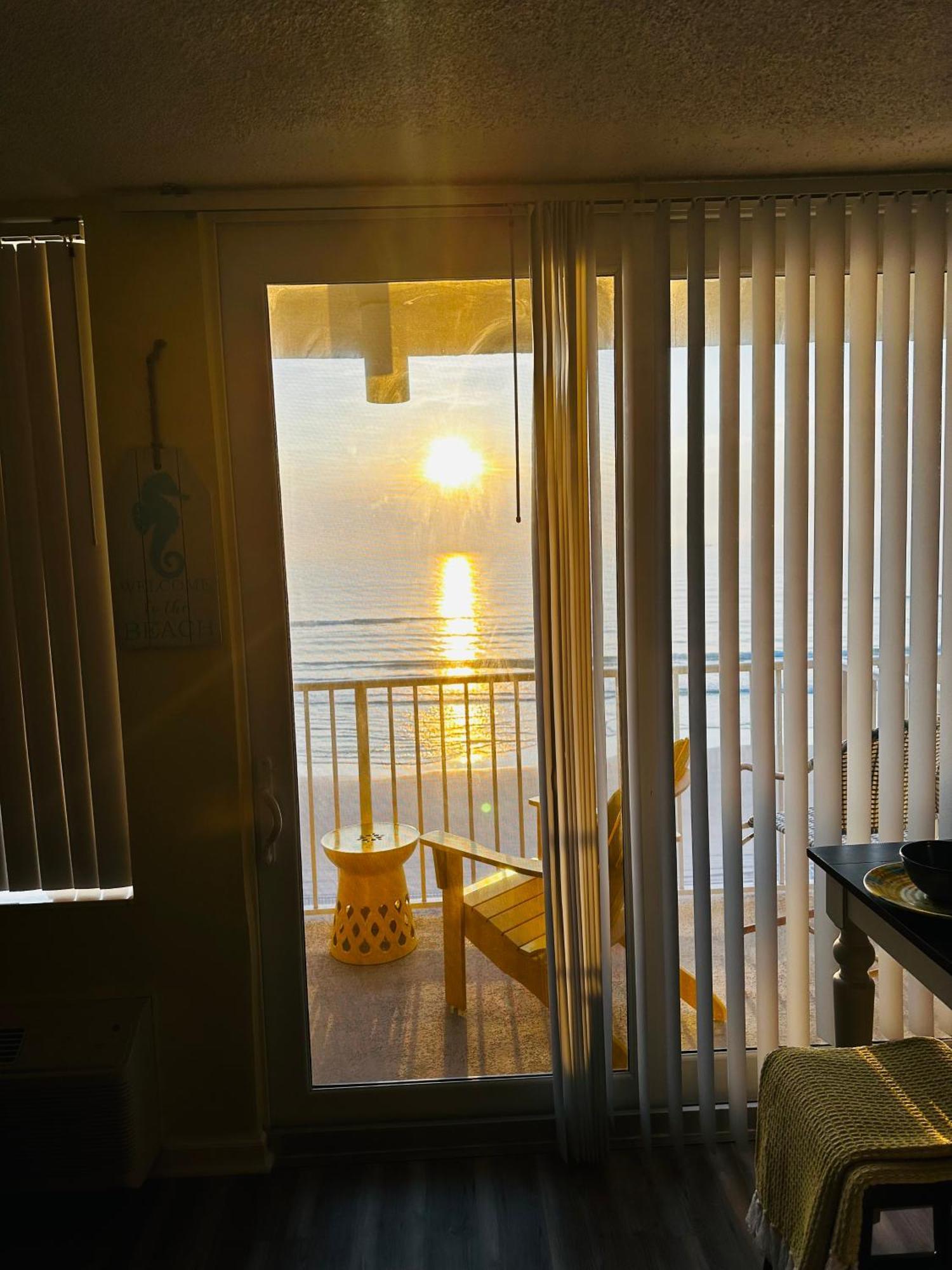 代托纳海滩Oceanfront Oasis公寓式酒店 外观 照片